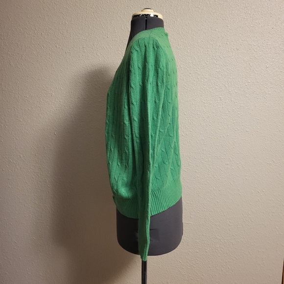 Old Navy Green Cable Knit Cardigan Sweater Size Medium - Picture 3 of 12